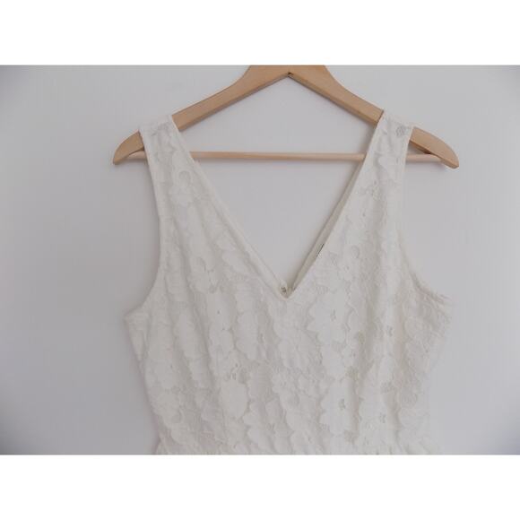 BB DAKOTA floral cream lace sleeveless dress size 6 - Picture 2 of 11